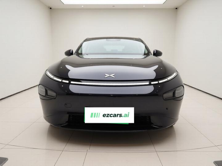 P7 2023 P7i 702 Pro photo 2