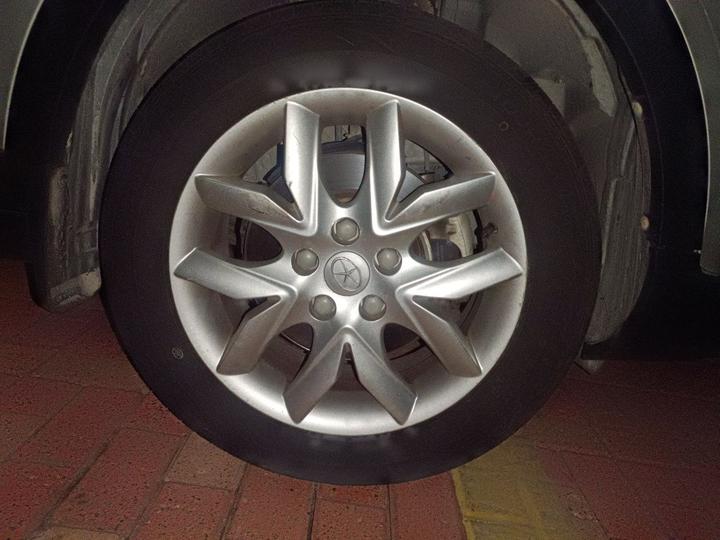 JAC Refine S3 2014 1.5L CVT Luxury Smart photo 8