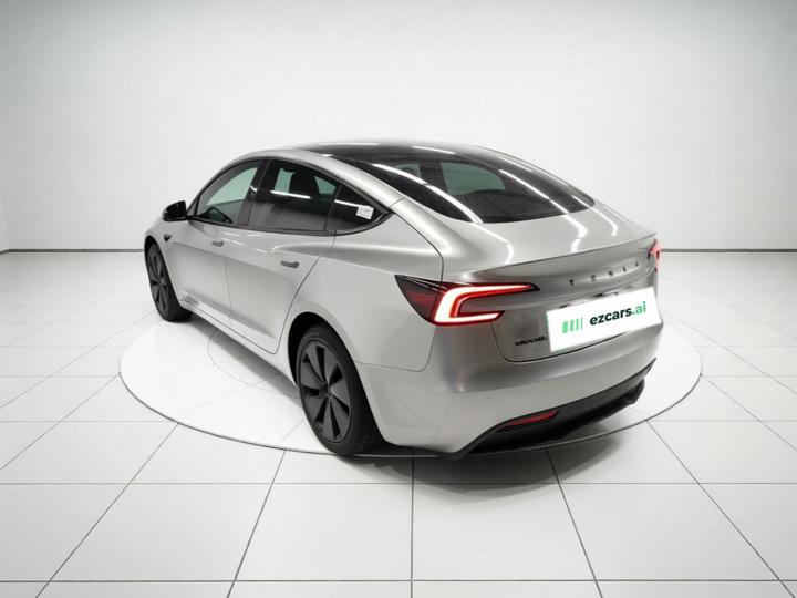 Model 3 2025 RWD photo 4