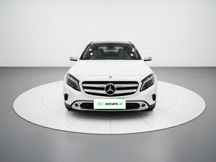 GLA 2016 GLA 220 4MATIC Fashion photo 2