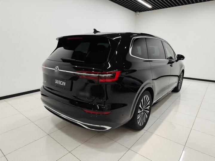 Viloran 2024 380TSI Premium photo 4