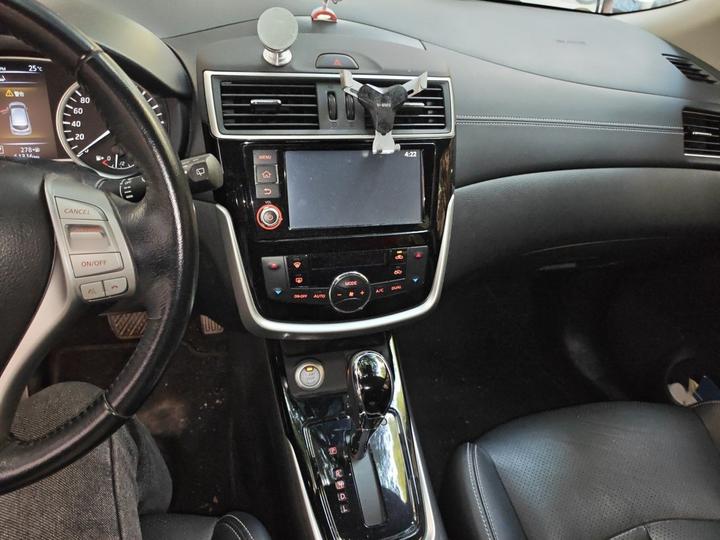 Tiida 2016 1.6L CVT Smart Premium photo 5