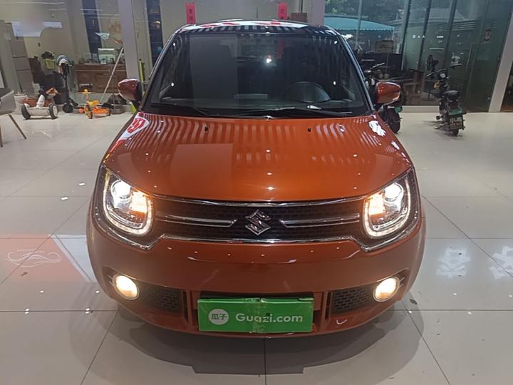 2017 1.2L CVT Luxury photo 2