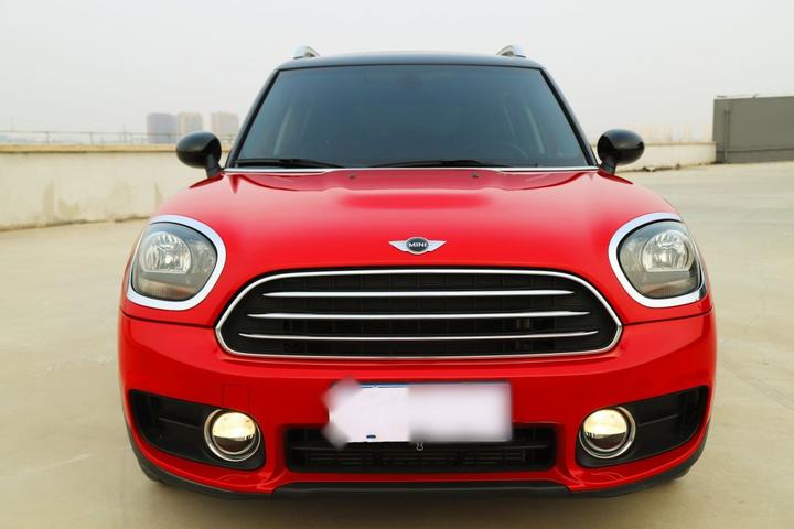 2017 1.5T COOPER ALL4 photo 2