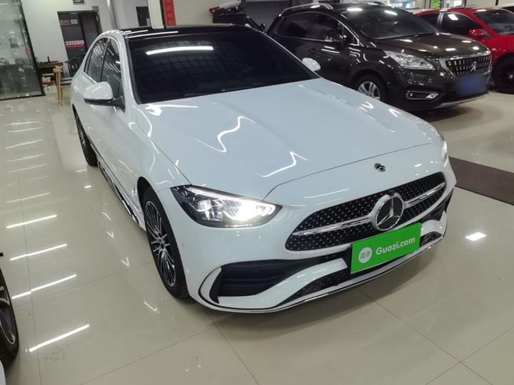 C-Class 2025 Facelift C 260 L Sport photo 3