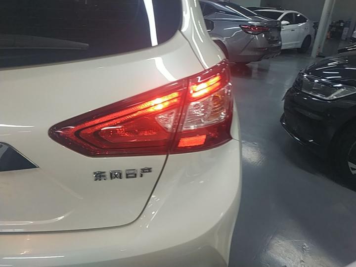 Tiida 2024 1.6L CVT photo 7