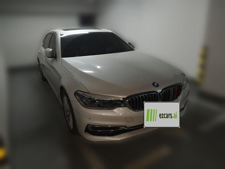 5 Series 2020 530Li Exclusive Luxury photo 3