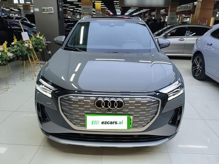 Q4 e-tron 2024 40 e-tron photo 2