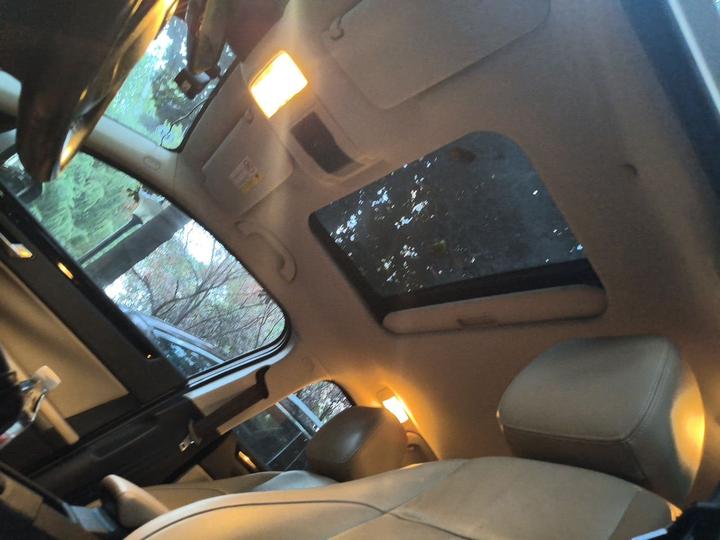 3 2014 Sedan 1.6T AT photo 8