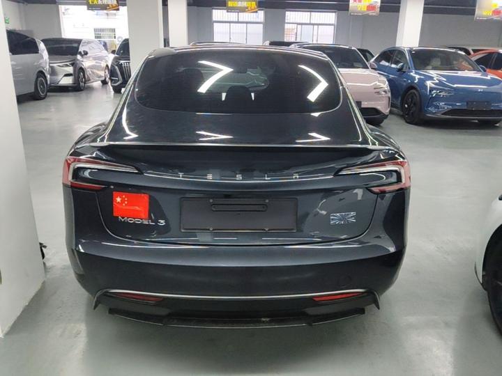 Model 3 2024 Performance AWD photo 3