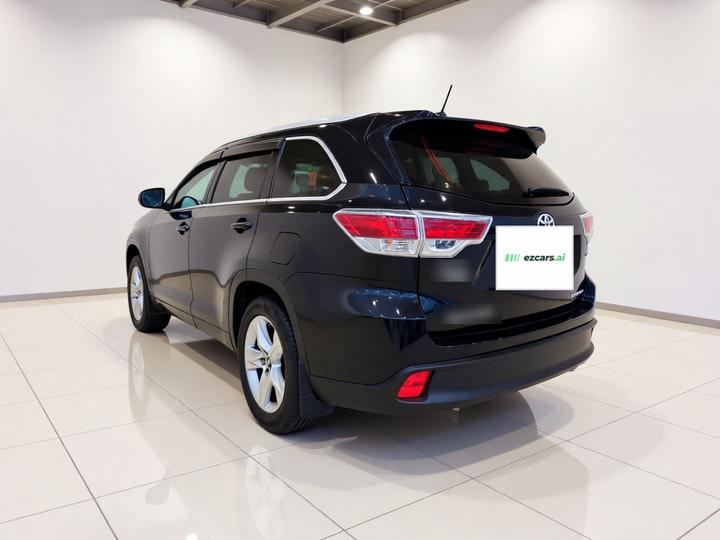 Highlander 2017 2.0T AWD Luxury 7-Seater photo 4