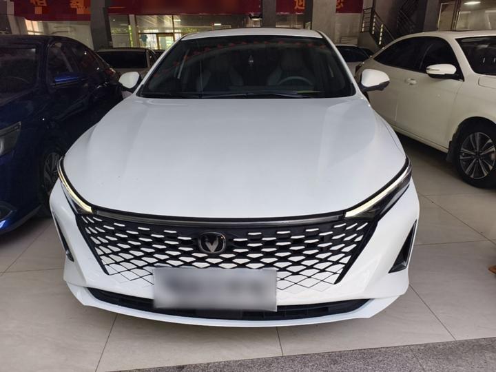 PLUS 2023 1.5T DCT Premium photo 2