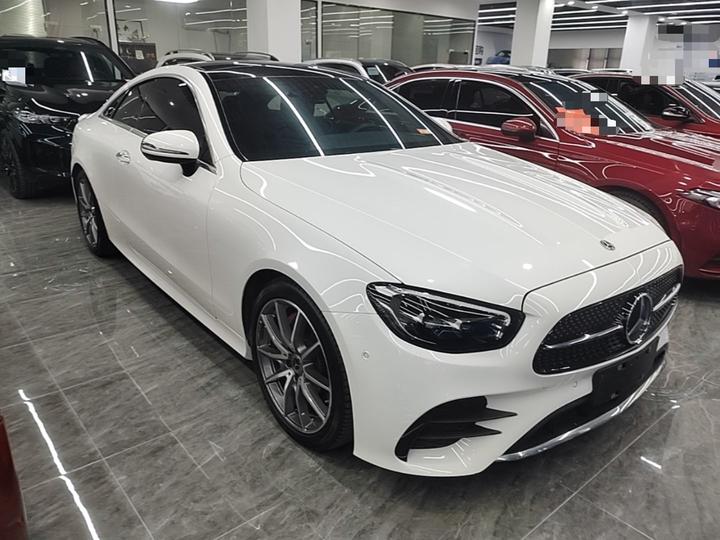 E-Class Imported 2023 E 260 Coupe photo 3