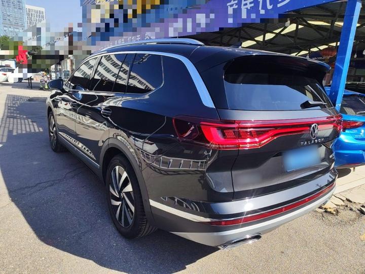 2021 380TSI AWD Luxury Pro photo 4