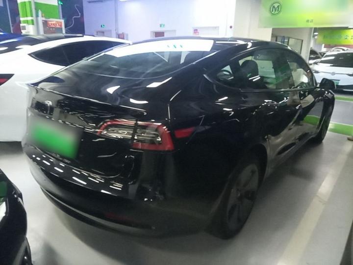 Model 3 2022 RWD photo 4