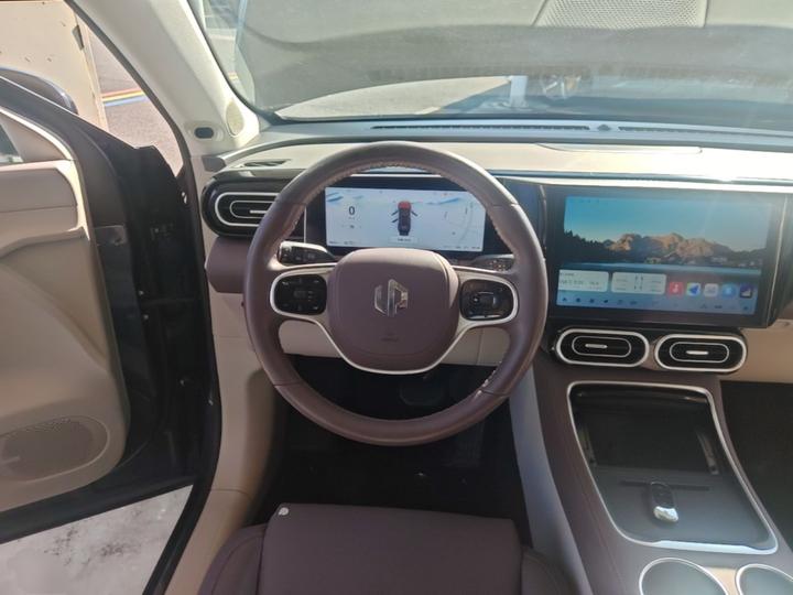 Leapmotor C11 2023 EV 500 Comfort photo 6
