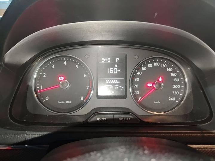 2014 1.6L AT photo 8