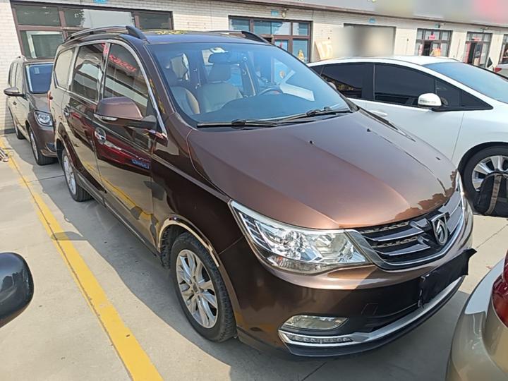 730 2016 1.5L MT Luxury 7-Seater photo 3