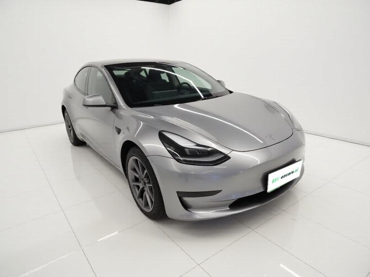 Model 3 2022 RWD photo 3