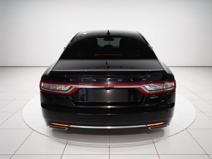 2019 2.0T RWD Exclusive China VI photo 5