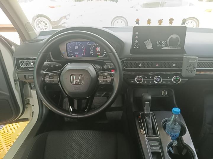 Integra 2023 240TURBO CVT Leading photo 5