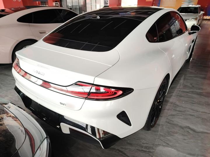 Xiaomi SU7 2024 AWD Extended Range High-end ADAS Max photo 4