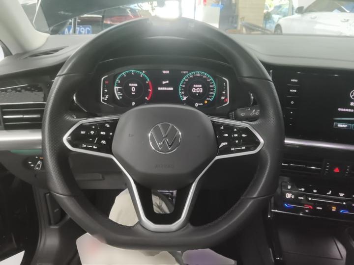 Passat 2023 Facelift 330TSI Luxury photo 6