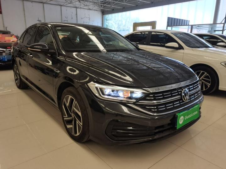 Sagitar 2023 200TSI DSG photo 3