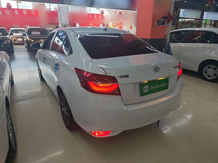 Vios 2021 1.5L CVT photo 4