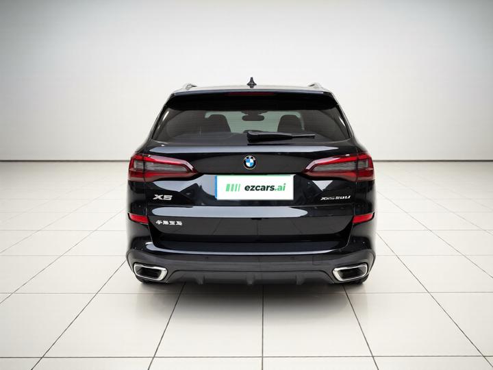 X5 2022 Facelift xDrive 30Li Exclusive M Sport Package photo 5