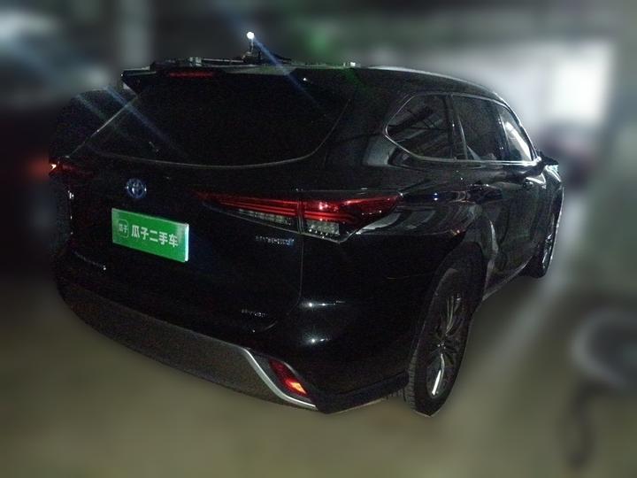 Highlander 2023 2.5L Smart Hybrid AWD Premium 7-Seater photo 6