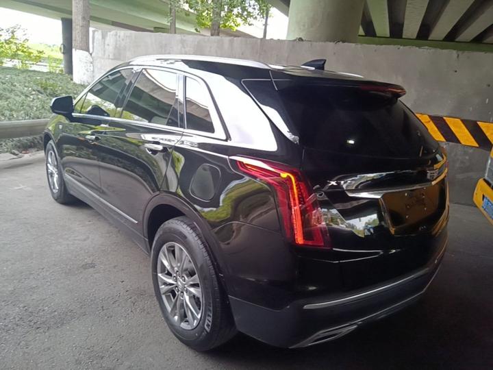 XT5 2021 28T Luxury photo 4