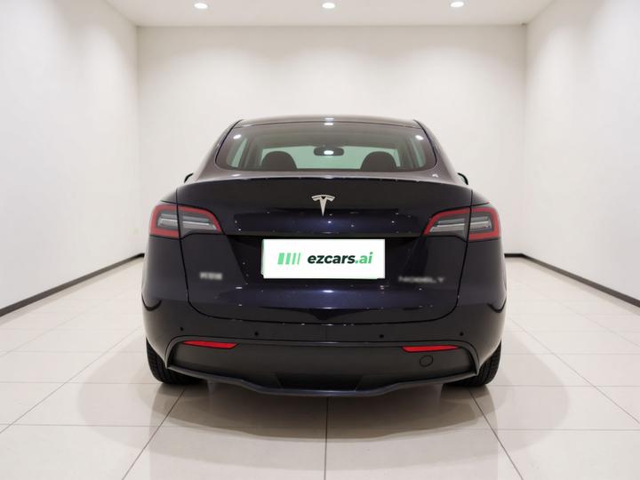 Model Y 2022 Facelift RWD photo 5