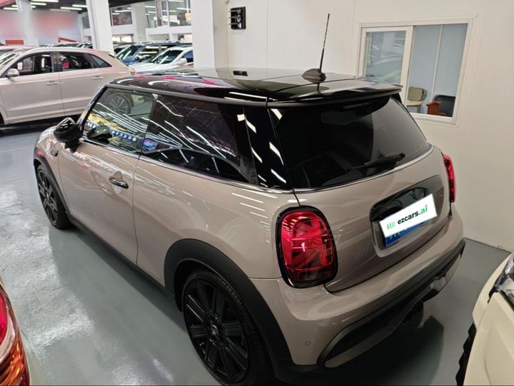 2023 2.0T COOPER S photo 4