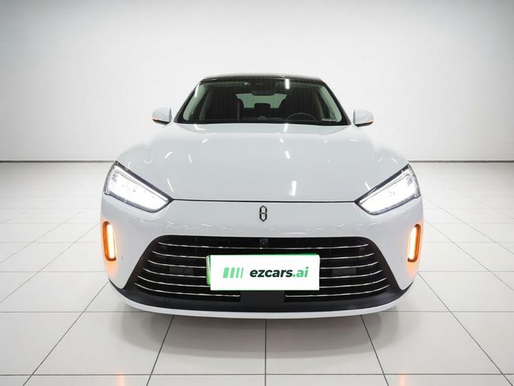 HIMA AITO M5 2022 EREV AWD photo 2
