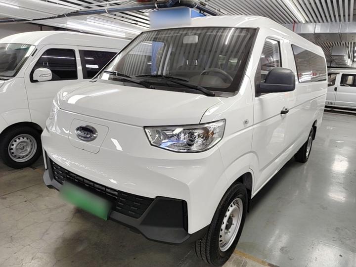 Dolphin E7 2024 41.86kWh 6-Seater