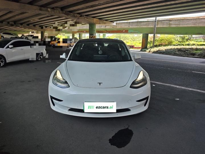 Model 3 Imported 2019 Standard Range RWD Upgraded photo 2