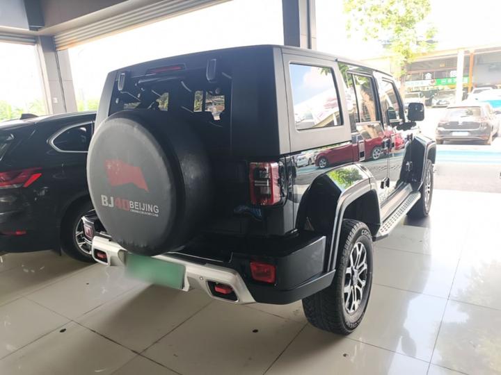 BJ40 2023 2.0T AT AWD photo 4