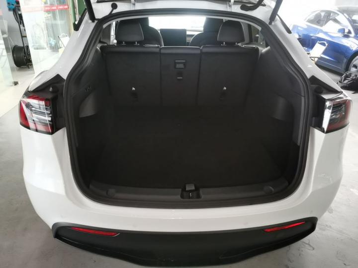 Model Y 2021 Long Range AWD 3D7 photo 8