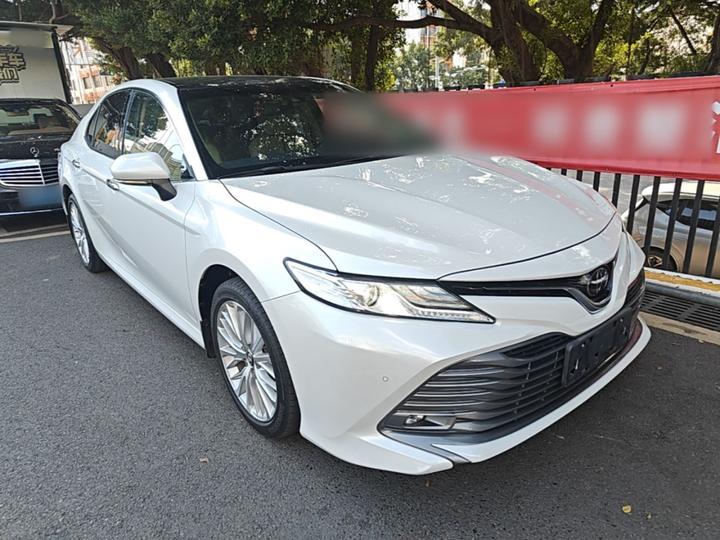 Camry 2019 Facelift 2.5G Luxury photo 3