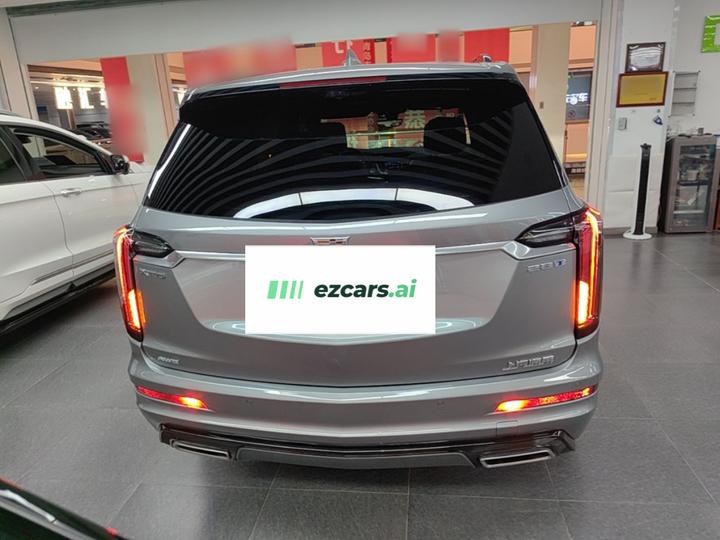 XT6 2022 2.0T 6-Seater AWD Platinum photo 3