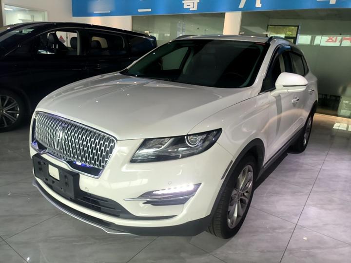 MKC 2019 2.0T AWD China VI