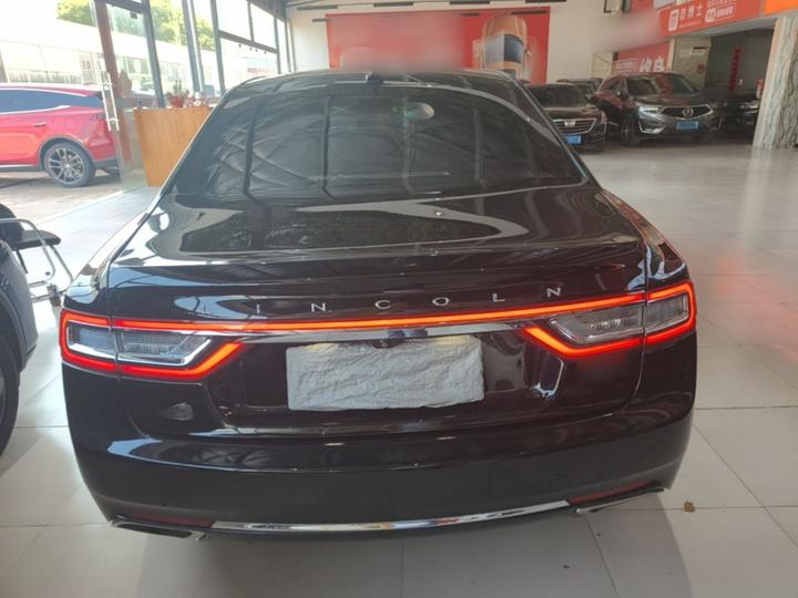 2019 2.0T RWD China VI photo 3
