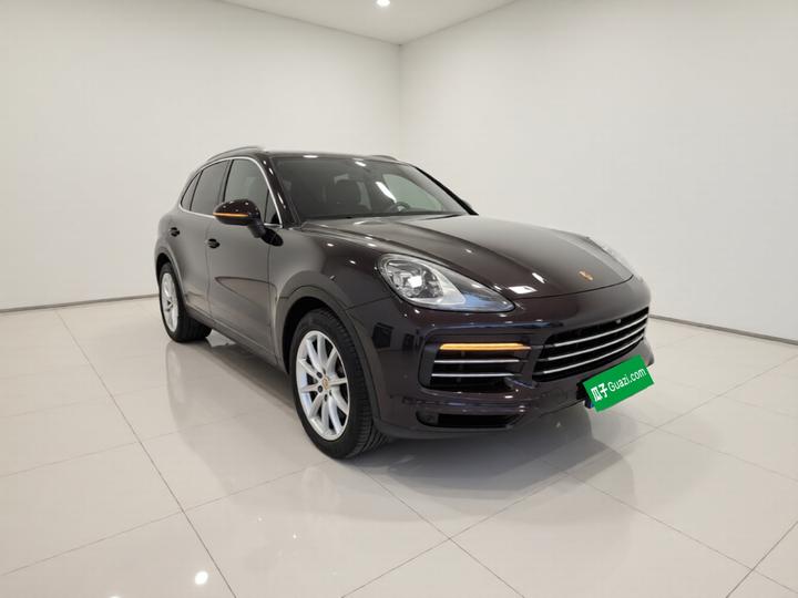 2019 Cayenne 3.0T photo 3