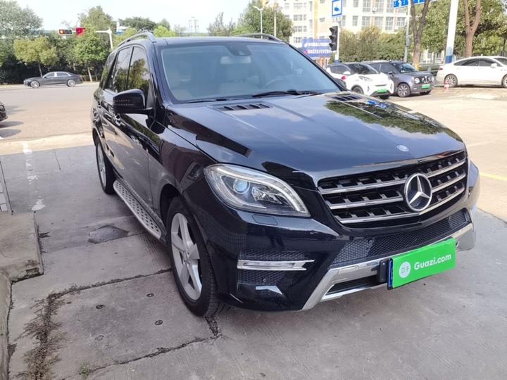 M-Class 2015 ML 400 4MATIC Dynamic photo 3