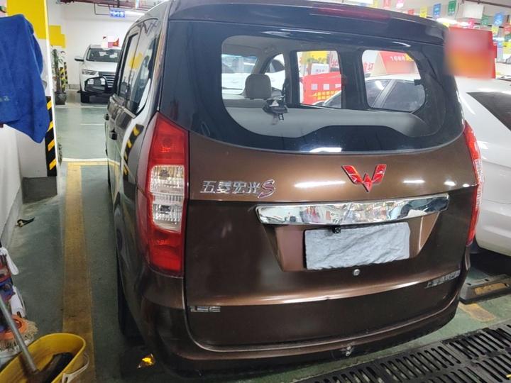 Wuling Hongguang 2014 1.5L S Standard photo 4