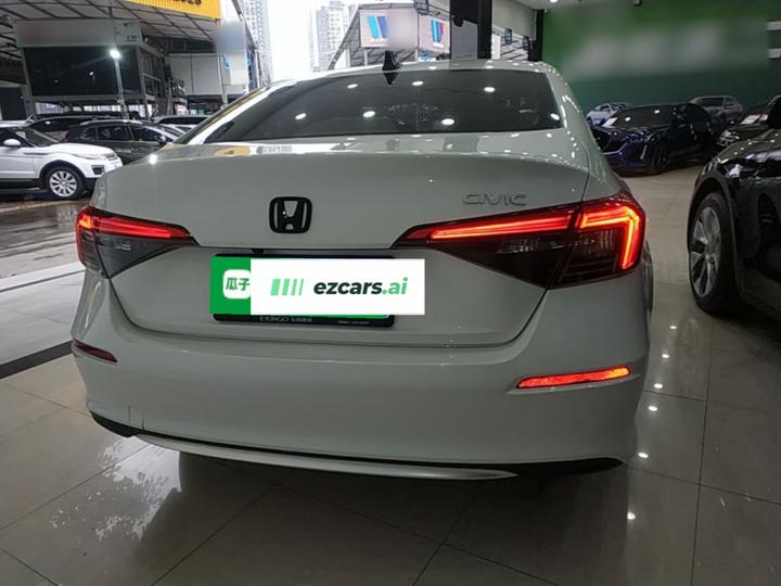 Civic 2023 240TURBO CVT photo 5