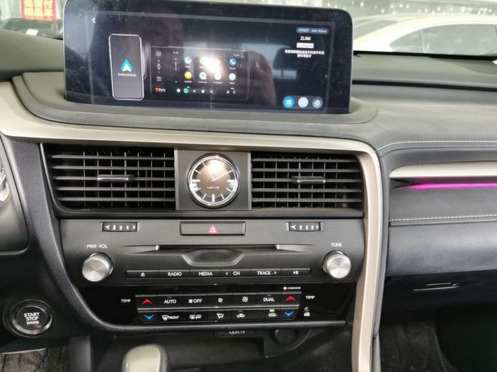 RX 2020 Facelift 300 RWD Elite photo 8