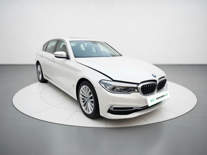 5 Series EV 2020 Upgraded 530Le Luxury photo 3