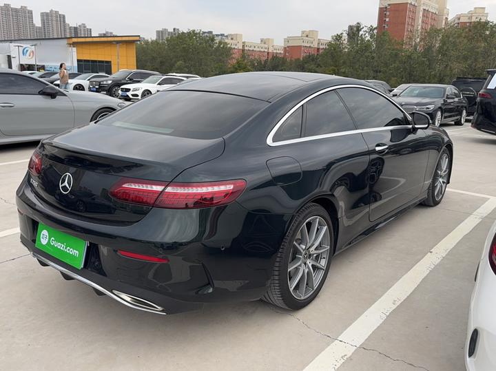 E-Class Imported 2023 E 260 Coupe photo 4